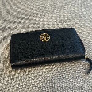 Tory Burch Black Leather Zip-Around Wallet with Gold Logo